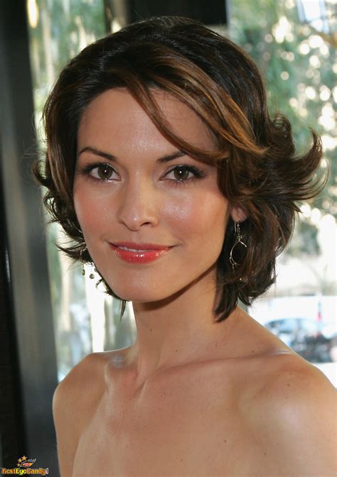 Alana De La Garza Pictures